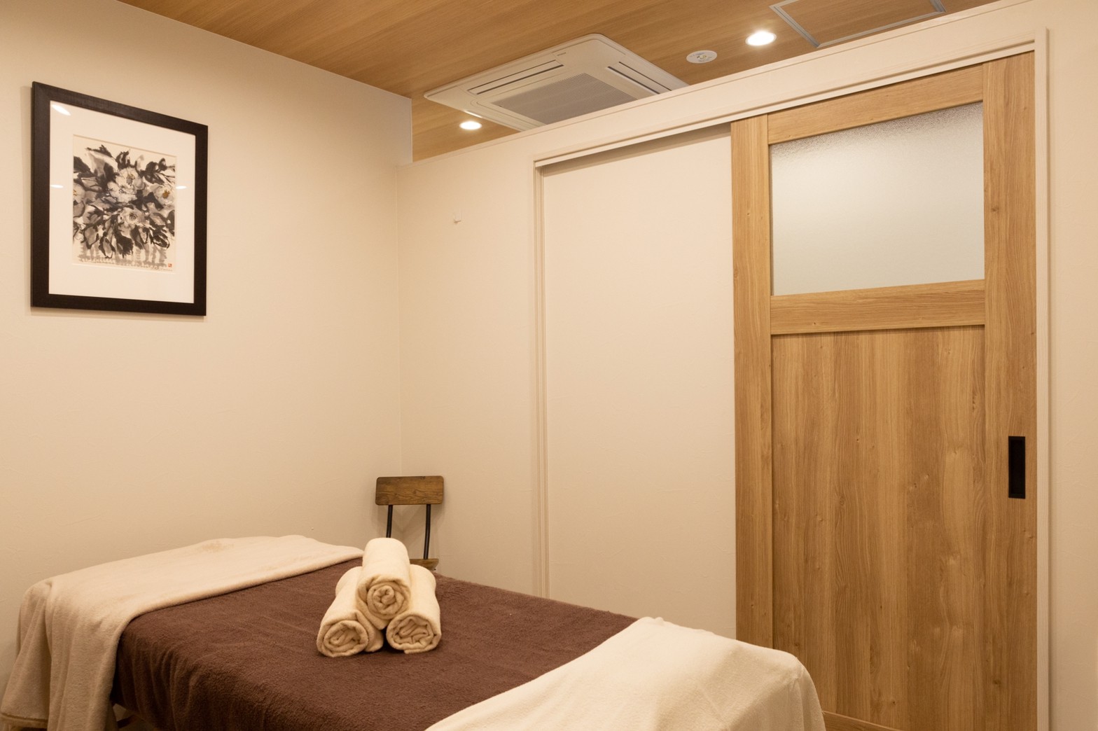 痩身エステ フェイシャルエステ ブライダルエステなら滋賀県草津市の Spa Doom へ